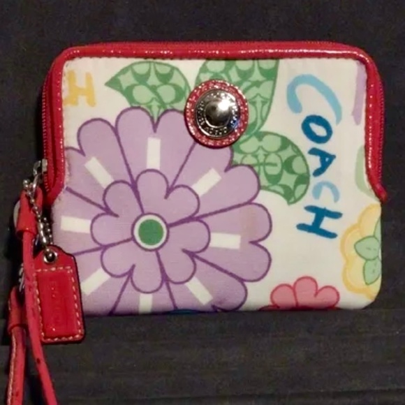 COACH Colorful Daisy Floral Graffiti Fabric Zip Wristlet Pink Leather Trim EUC - Picture 1 of 5